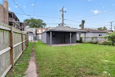 7150 S Eberhart Avenue, Chicago, IL 60619 - Photo 50
