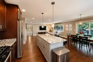 6402 Bradley Dr, Woodridge, IL 60517 - Photo 14