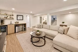 6402 Bradley Dr, Woodridge, IL 60517 - Photo 32