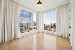 9 W Walton St, Chicago, IL 60610 - Photo 20
