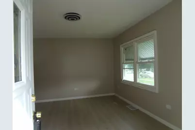 379 E Lincoln Street, Sycamore, IL 60178 - Photo 20