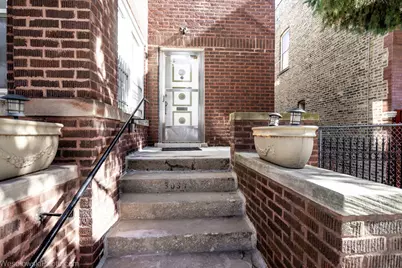 3039 N Haussen Court, Chicago, IL 60618 - Photo 4