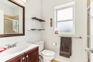 2609 W Gunnison St, Chicago, IL 60625 - Photo 12