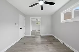 3036 Wilshire Ave, Markham, IL 60428 - Photo 24
