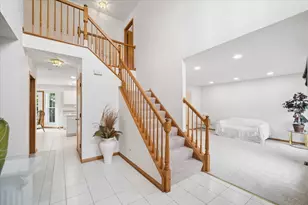 1888 ShoreLine Ct, Romeoville, IL 60446 - Photo 2
