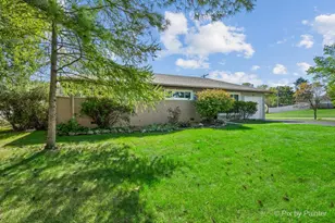 365 Kingman Ln, Hoffman Estates, IL 60169 - Photo 4