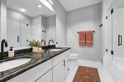 2340 N Elston Avenue #3F, Chicago, IL 60614 - Photo 8