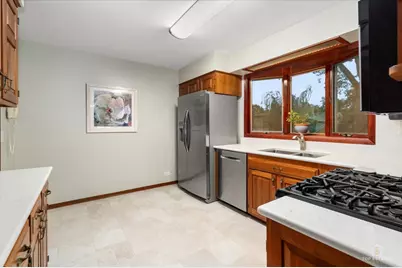 1340 E Rosita Drive, Palatine, IL 60074 - Photo 12