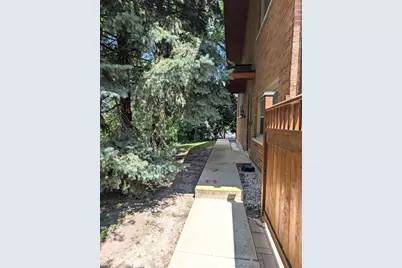 90 N Dee Road #90, Park Ridge, IL 60068 - Photo 1