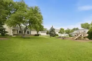 1405 Cove Dr, Prospect Heights, IL 60070 - Photo 16