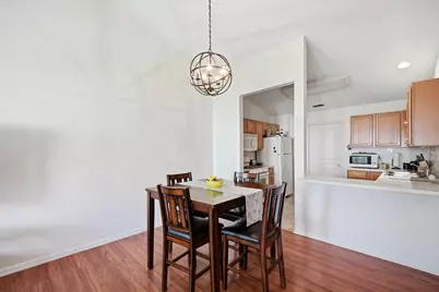 657 S Curran Road, Round Lake, IL 60073 - Photo 4