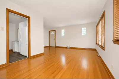 4253 Prescott Avenue, Lyons, IL 60534 - Photo 10
