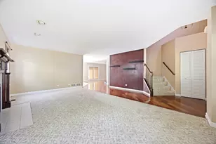 3107 Hampshire Ln, Waukegan, IL 60087 - Photo 8