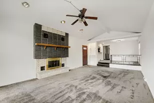 11209 S Kedzie Ave, Chicago, IL 60655 - Photo 2