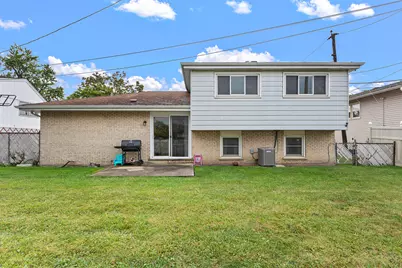 1144 E 160th Place, South Holland, IL 60473 - Photo 18