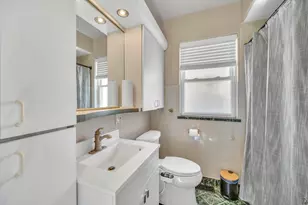 3331 N Rutherford Ave, Chicago, IL 60634 - Photo 16