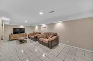 3331 N Rutherford Ave, Chicago, IL 60634 - Photo 22