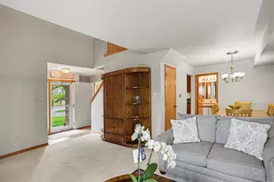 10021 Cambridge Ct, Mokena, IL 60448 - Photo 6