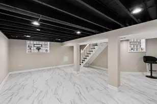 701 E 89th Pl, Chicago, IL 60619 - Photo 18