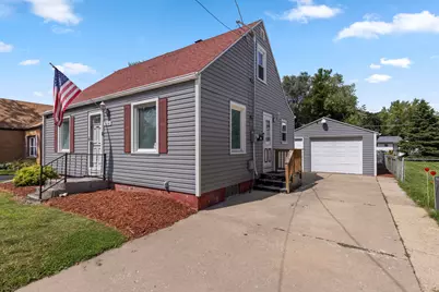 614 Frances Avenue, Loves Park, IL 61111 - Photo 2