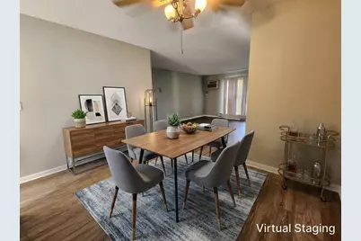181 N Waters Edge Drive #202, Glendale Heights, IL 60139 - Photo 2
