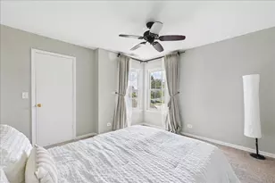 1323 Providence Cir, Elgin, IL 60120 - Photo 22