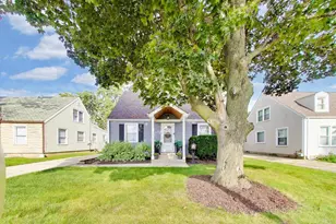 2807 Scott St, Franklin Park, IL 60131 - Photo 2