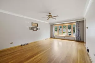 8350 S Karlov Ave, Chicago, IL 60652 - Photo 4