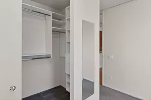 30 E Huron St, Chicago, IL 60611 - Photo 16