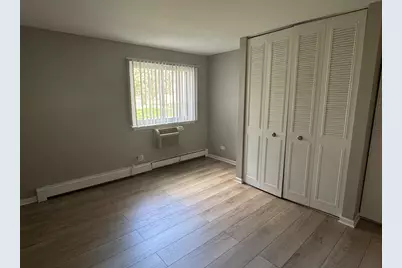 1477 Winslowe Drive #102, Palatine, IL 60074 - Photo 4