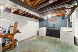 18516 Clyde Rd, Homewood, IL 60430 - Photo 24