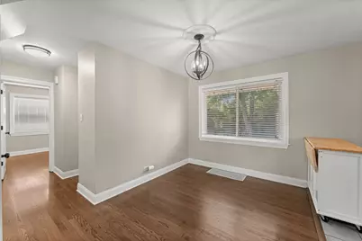 18516 Clyde Road, Homewood, IL 60430 - Photo 8