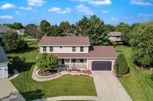 16954 Mohican Dr, Lockport, IL 60441 - Photo 1