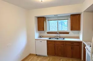 811 S Dwyer Ave E, Arlington Heights, IL 60005 - Photo 6