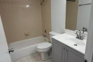 811 S Dwyer Ave E, Arlington Heights, IL 60005 - Photo 10