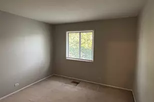 727 Whitesail Dr, Schaumburg, IL 60194 - Photo 12