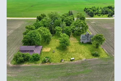 6636 S Center Road, Rochelle, IL 61068 - Photo 44