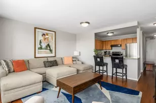 [Address not provided], Chicago, IL 60611 - Photo 8