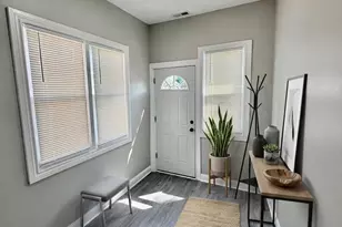10453 S Indiana Ave, Chicago, IL 60628 - Photo 4