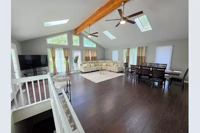 2301 Greenbriar Lane, Lindenhurst, IL 60046 - Photo 8