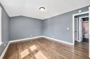 1545 N 23rd Ave, Melrose Park, IL 60160 - Photo 2