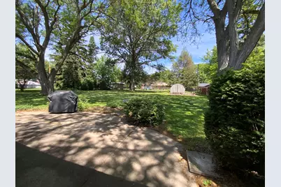 2271 Fitchome Street, Aurora, IL 60506 - Photo 16