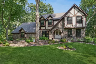 6N419 Ferson Woods Drive, Saint Charles, IL 60175 - Photo 1