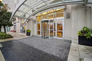 125 S Jefferson St, Chicago, IL 60661 - Photo 2