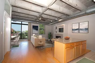 5200 S Ellis Ave, Chicago, IL 60615 - Photo 2