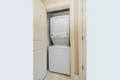 1367 E 64th Street #2, Chicago, IL 60637 - Photo 22