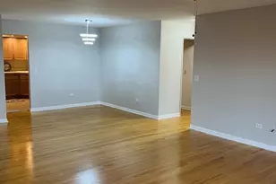 205 W Miner St, Arlington Heights, IL 60005 - Photo 2