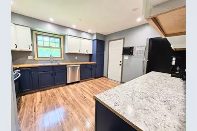 3308 Pleasant Valley Boulevard, Rockford, IL 61114 - Photo 10