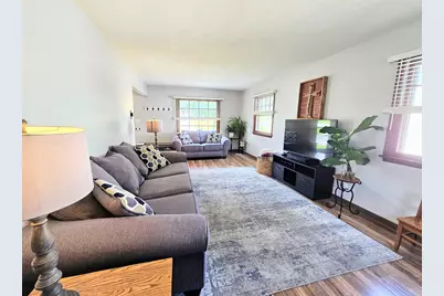 3308 Pleasant Valley Boulevard, Rockford, IL 61114 - Photo 6