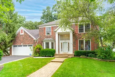 1121 Williamsburg Circle, Grayslake, IL 60030 - Photo 1